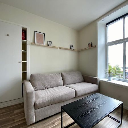 Small, Central And Quiet Studio Apartment In Alesund Exterior photo
